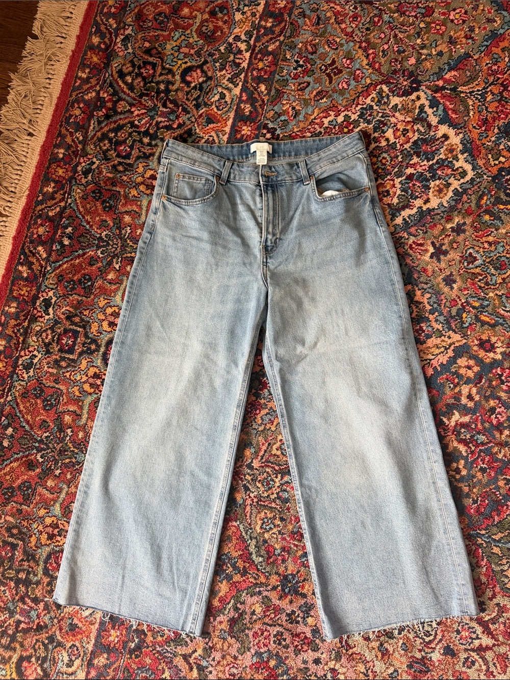 H&M Light Wash Wide Leg Women’s Jeans